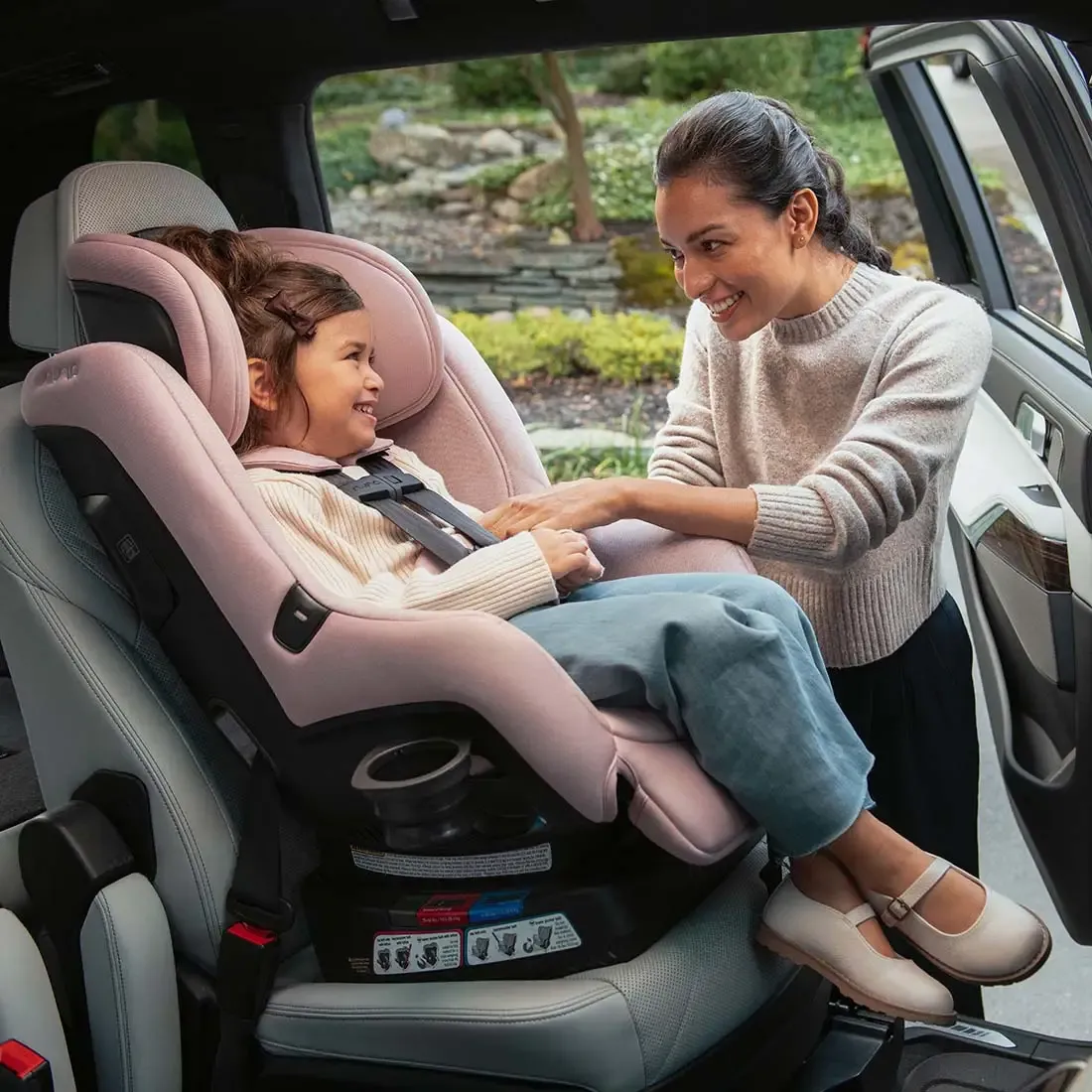 Nuna Rava Convertible Car Seat ~ Thistle