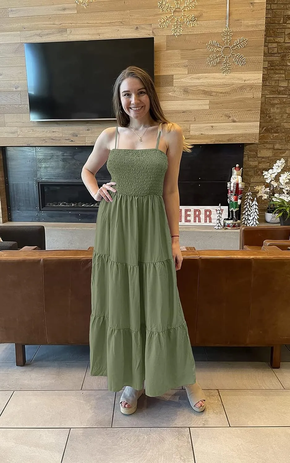 PRETTYGARDEN Women's Summer Maxi Dress 2025 Casual Boho Sleeveless Spaghetti Strap Smocked Tiered Long Beach Sundresses
