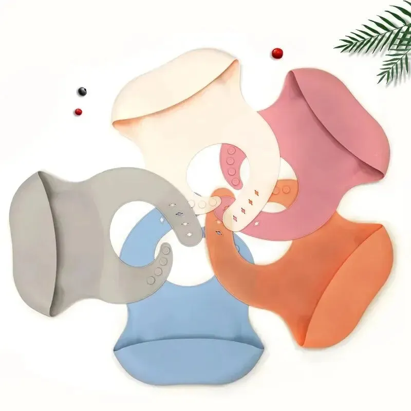 Waterproof Silicone Baby Bibs: Easy-to-Clean Mealtime Companion