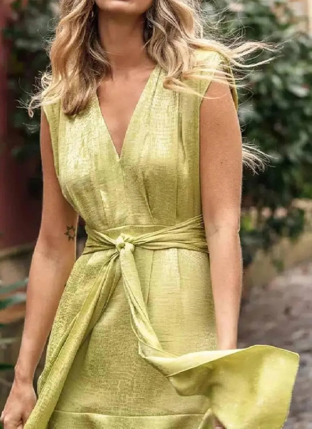 Womens Summer Elegant Fresh Green Deep V Neck Sleeveless A-Line Belt Ruffle Sexy Cocktail Party Maxi Dress